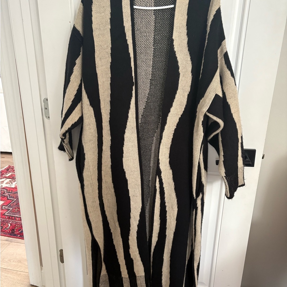 Topshop Black and Cream Long Cardigan
